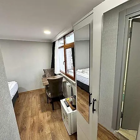 Jammy Hotel 3*
